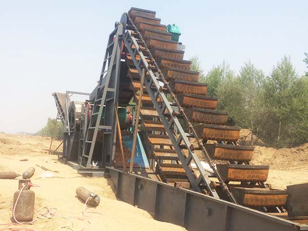 挖斗提升機(jī)